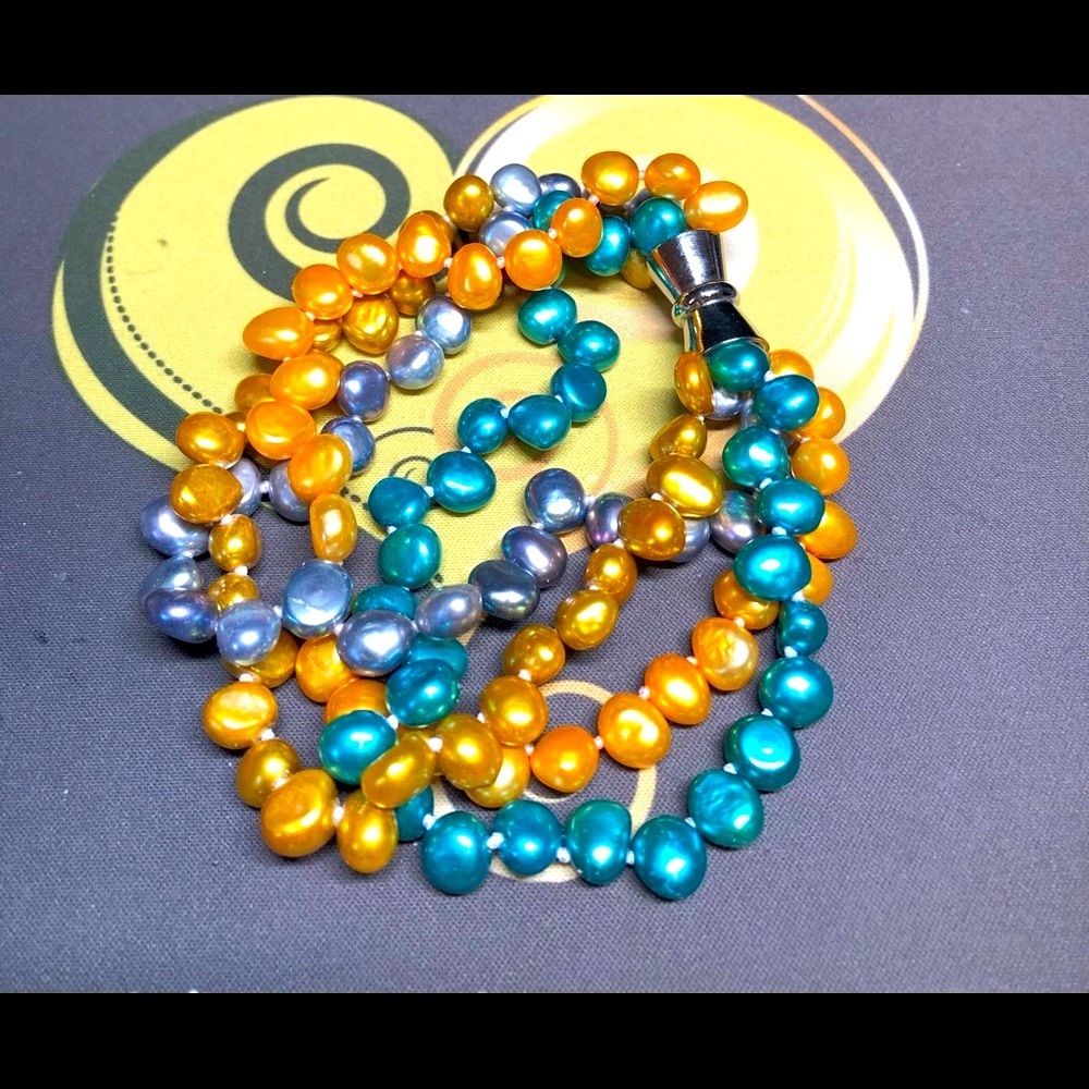 🤑⭐️Vintage genuine dyed fresh water pearls substantial